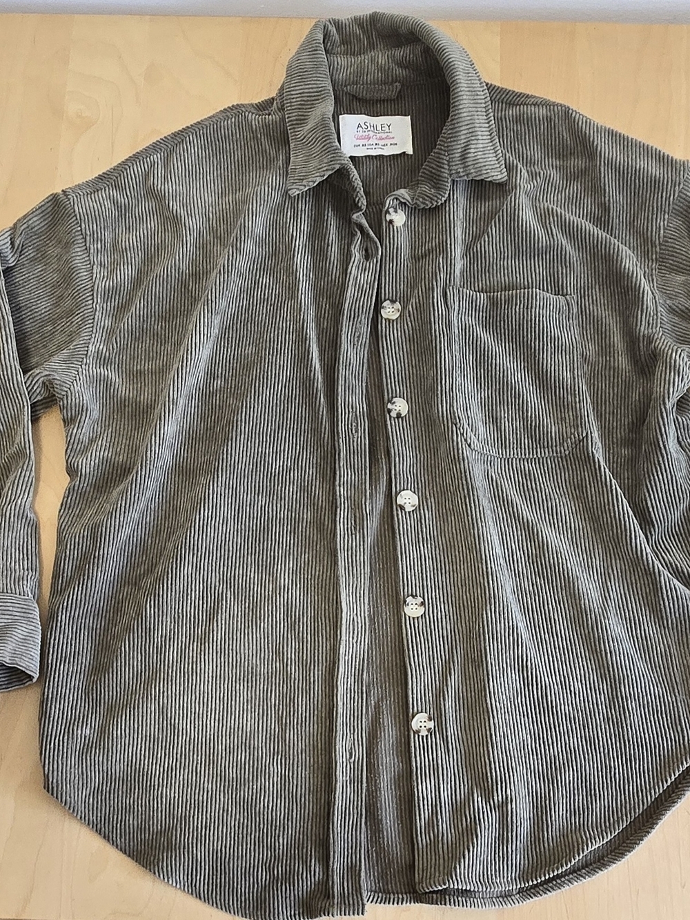 Ashley By 26 International Men’s Olive Corduroy Button-Down Shirt